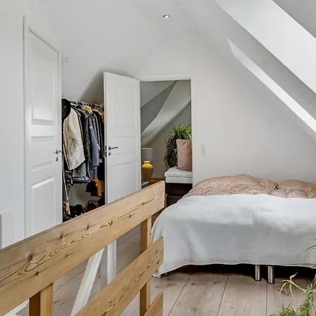 Casa vacanze Awesome In With Wifi And 5 Bedrooms *