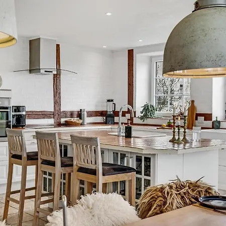 Awesome In With Wifi And 5 Bedrooms Casa vacanze *